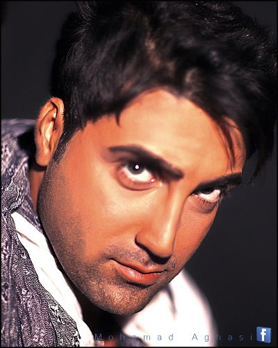 آهنگ محمد آغاسی به نام با تو می مونم