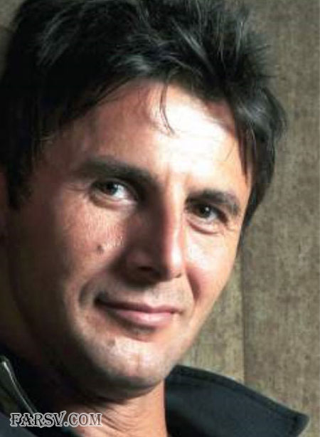 عکس یادگاری امین حیایی در کنار میمون پیشگام