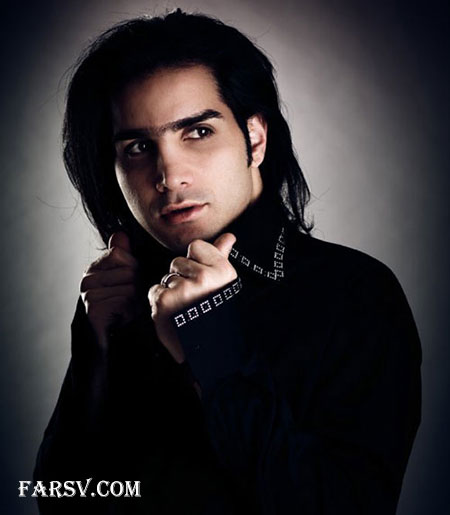 دانلود آهنگ محسن یگانه به نام یه هفته به عید