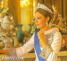 تصاویری از اتاق خواب مجلل فرح دیبا (همسر محمدرضا شاه) اتاق خواب مجلل فرح دیبا