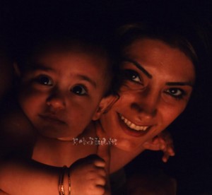 لادن طباطبایی و دخترش