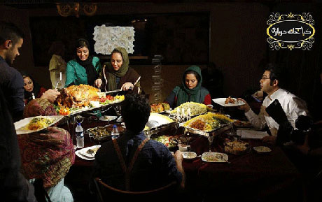 تصاویر جالب از بازیگران در یک مهمانی رنگین! عکس های بازیگران در مهمانی جمعی