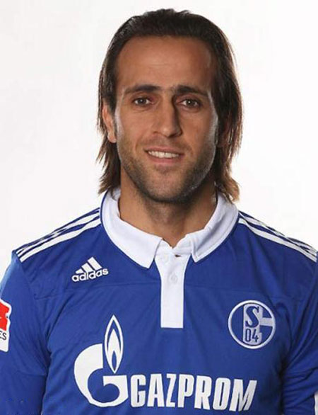 علی کریمی با گریه از فوتبال خداحافظی کرد خداحافظی علی کریمی از فوتبال