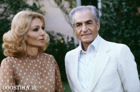 عکس شاه و فرح در حرم امام رضا (ع)