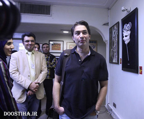 پارسا پیروزفر