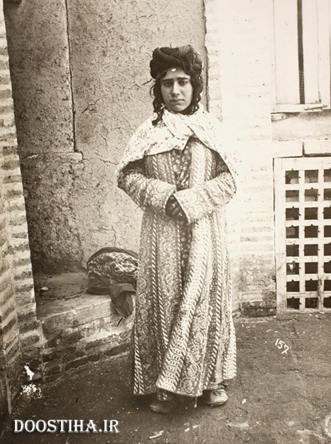 عکس های زیر خاکی از دختران ایران در دوره قاجار! سیمای دختر کرد ساکن ایران
