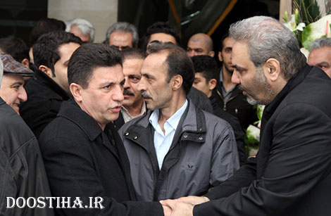 عکس های مراسم ختم مادر جواد خیابانی